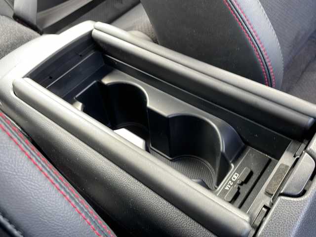 トヨタ ＧＲ８６ RZ 山口県 2022(令4)年 0.7万km マグネタイトグレーメタリック ワンオーナー/純正ナビ/CD/SD/BT/ワンセグTV/バックカメラ/純正LEDヘッドライト/純正フォグランプ/オートライト/社外１８インチアルミホイール(RAYSグラムライツ)/ハーフレザーシート/前席シートヒーター/革巻きステアリング/ステアリングスイッチ/パドルシフト/クルーズコントロール/衝突被害軽減ブレーキ/LDW/BSM/コーナーセンサー/スマートキー×２/純正フロアマット/純正ドアバイザー/電動格納ドアミラー