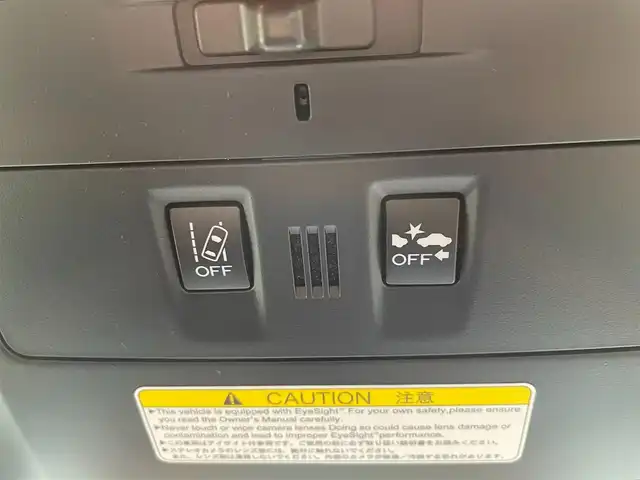 スバル ＷＲＸ Ｓ４ STIスポーツアイサイト 千葉県 2018(平30)年 11.1万km クリスタルホワイトP アイサイト/・プリクラッシュブレーキ/・緊急時プリクラッシュステアリング/・後退時ブレーキアシスト/・AT誤発進抑制制御&AT誤後進抑制制御/・ツーリングアシスト/・全車速追従機能付クルーズコントロール/・車線逸脱抑制/・警報機能/・先行車発進お知らせ機能/・スバルリヤビークルディテクション（後側方警戒支援システム）/STIフロントスポイラー/STIフロントアンダースポイラー/STIサイドアンダースポイラー/STIリヤサイドアンダースポイラー/STIリヤアンダースポイラー/STIスカートリップ/社外マフラー/純正ナビ/・DVD/CD/AM/FM/TV/BTオーディオ/バックカメラ/ハーフレザーシート/シートヒーター/プッシュスタート/プッシュスタート/ETC/純正18インチAW/LEDヘッドライト/スペアキー/保証書/取扱説明書
