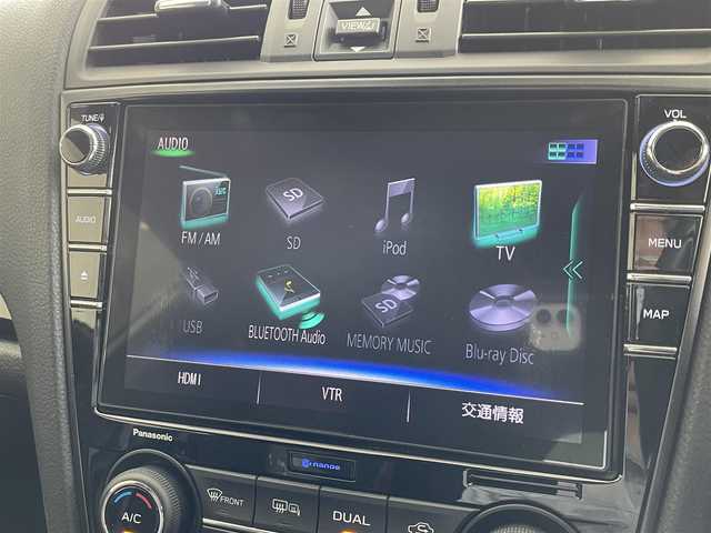 スバル ＷＲＸ Ｓ４ STIスポーツアイサイト 千葉県 2018(平30)年 11.1万km クリスタルホワイトP アイサイト/・プリクラッシュブレーキ/・緊急時プリクラッシュステアリング/・後退時ブレーキアシスト/・AT誤発進抑制制御&AT誤後進抑制制御/・ツーリングアシスト/・全車速追従機能付クルーズコントロール/・車線逸脱抑制/・警報機能/・先行車発進お知らせ機能/・スバルリヤビークルディテクション（後側方警戒支援システム）/STIフロントスポイラー/STIフロントアンダースポイラー/STIサイドアンダースポイラー/STIリヤサイドアンダースポイラー/STIリヤアンダースポイラー/STIスカートリップ/社外マフラー/純正ナビ/・DVD/CD/AM/FM/TV/BTオーディオ/バックカメラ/ハーフレザーシート/シートヒーター/プッシュスタート/プッシュスタート/ETC/純正18インチAW/LEDヘッドライト/スペアキー/保証書/取扱説明書