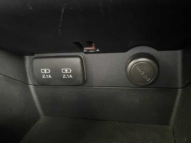 スバル ＷＲＸ Ｓ４ STIスポーツアイサイト 千葉県 2018(平30)年 11.1万km クリスタルホワイトP アイサイト/・プリクラッシュブレーキ/・緊急時プリクラッシュステアリング/・後退時ブレーキアシスト/・AT誤発進抑制制御&AT誤後進抑制制御/・ツーリングアシスト/・全車速追従機能付クルーズコントロール/・車線逸脱抑制/・警報機能/・先行車発進お知らせ機能/・スバルリヤビークルディテクション（後側方警戒支援システム）/STIフロントスポイラー/STIフロントアンダースポイラー/STIサイドアンダースポイラー/STIリヤサイドアンダースポイラー/STIリヤアンダースポイラー/STIスカートリップ/社外マフラー/純正ナビ/・DVD/CD/AM/FM/TV/BTオーディオ/バックカメラ/ハーフレザーシート/シートヒーター/プッシュスタート/プッシュスタート/ETC/純正18インチAW/LEDヘッドライト/スペアキー/保証書/取扱説明書