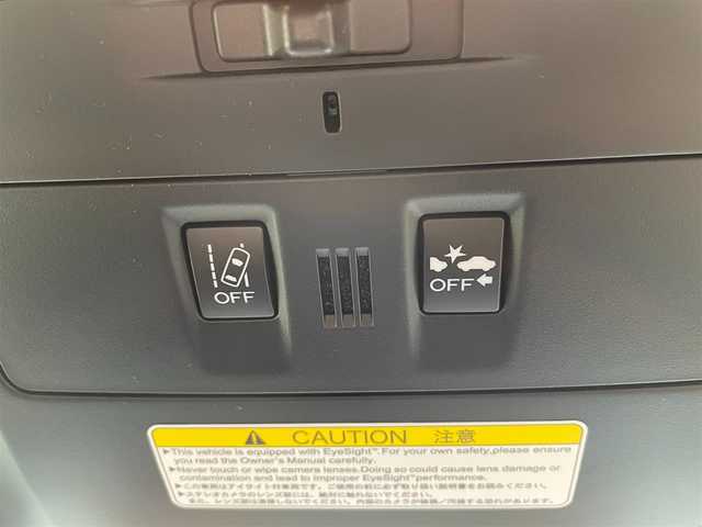 スバル ＷＲＸ Ｓ４ STIスポーツアイサイト 千葉県 2018(平30)年 11.1万km クリスタルホワイトP アイサイト/・プリクラッシュブレーキ/・緊急時プリクラッシュステアリング/・後退時ブレーキアシスト/・AT誤発進抑制制御&AT誤後進抑制制御/・ツーリングアシスト/・全車速追従機能付クルーズコントロール/・車線逸脱抑制/・警報機能/・先行車発進お知らせ機能/・スバルリヤビークルディテクション（後側方警戒支援システム）/STIフロントスポイラー/STIフロントアンダースポイラー/STIサイドアンダースポイラー/STIリヤサイドアンダースポイラー/STIリヤアンダースポイラー/STIスカートリップ/社外マフラー/純正ナビ/・DVD/CD/AM/FM/TV/BTオーディオ/バックカメラ/ハーフレザーシート/シートヒーター/プッシュスタート/プッシュスタート/ETC/純正18インチAW/LEDヘッドライト/スペアキー/保証書/取扱説明書