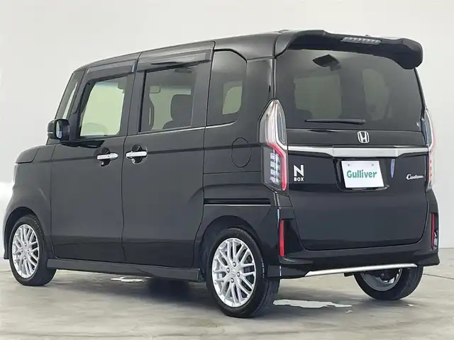 ホンダ Ｎ ＢＯＸ カスタム L ターボ 群馬県 2022(令4)年 3.5万km クリスタルブラックパール 禁煙車　社外７型ナビ（BT、ワンセグ、CD、DVD）両側パワスラ　バックカメラ　ACC　LKA　ETC　衝突軽減システム　シートヒーター　オートマチックハイビーム　コーナーセンサー　LEDヘッドライト
