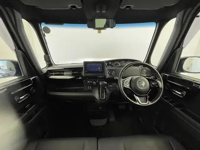 ホンダ Ｎ ＢＯＸ カスタム L ターボ 群馬県 2022(令4)年 3.5万km クリスタルブラックパール 禁煙車　社外７型ナビ（BT、ワンセグ、CD、DVD）両側パワスラ　バックカメラ　ACC　LKA　ETC　衝突軽減システム　シートヒーター　オートマチックハイビーム　コーナーセンサー　LEDヘッドライト