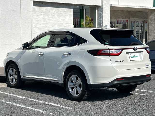 トヨタ ハリアー エレガンス 千葉県 2017(平29)年 3.9万km ホワイトパールクリスタルシャイン 後期型　サンルーフ　９型ナビＮＳＺＴ－Ｙ６６Ｔ　バックカメラ　ＥＴＣ　レーダークルコン　ＢＴ　フルセグＴＶ　ドラレコ　パワーシート　ブレーキホールド　セーフティセンス １７インチＡＷ LEDライト