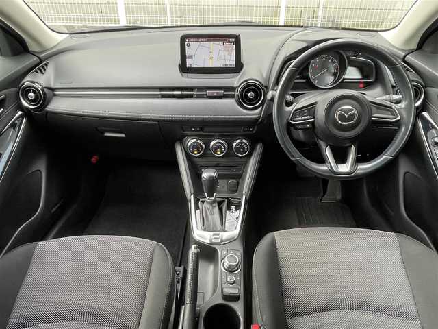 マツダ デミオ 15Sツーリング 愛知県 2018(平30)年 4.9万km ソウルレッドクリスタルM /禁煙//ワンオーナー//純正ナビ//CD/DVD/BT/フルセグ//バックカメラ//全方位カメラ//純正15AW//前方ドラレコ//ETC//シートヒーター（前席）//レーダー探知機//PCS/LDA/HUD//横滑り防止装置//LEDオートライト//LEDフォグランプ//前後クリアランスソナー//本革巻きステアリング//ステアリングスイッチ//アイドリングストップ//純正フロアマット//ドアバイザー//スペアスマートキー//新車時保証書//取扱説明書