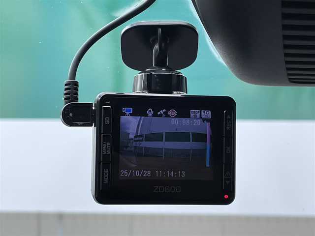 マツダ デミオ 15Sツーリング 愛知県 2018(平30)年 4.9万km ソウルレッドクリスタルM /禁煙//ワンオーナー//純正ナビ//CD/DVD/BT/フルセグ//バックカメラ//全方位カメラ//純正15AW//前方ドラレコ//ETC//シートヒーター（前席）//レーダー探知機//PCS/LDA/HUD//横滑り防止装置//LEDオートライト//LEDフォグランプ//前後クリアランスソナー//本革巻きステアリング//ステアリングスイッチ//アイドリングストップ//純正フロアマット//ドアバイザー//スペアスマートキー//新車時保証書//取扱説明書