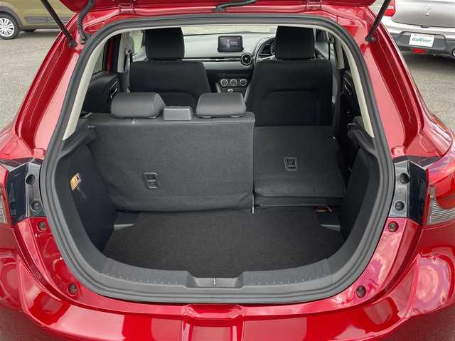 マツダ デミオ 15Sツーリング 愛知県 2018(平30)年 4.9万km ソウルレッドクリスタルM /禁煙//ワンオーナー//純正ナビ//CD/DVD/BT/フルセグ//バックカメラ//全方位カメラ//純正15AW//前方ドラレコ//ETC//シートヒーター（前席）//レーダー探知機//PCS/LDA/HUD//横滑り防止装置//LEDオートライト//LEDフォグランプ//前後クリアランスソナー//本革巻きステアリング//ステアリングスイッチ//アイドリングストップ//純正フロアマット//ドアバイザー//スペアスマートキー//新車時保証書//取扱説明書