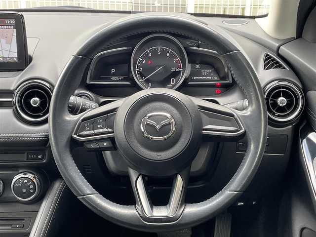 マツダ デミオ 15Sツーリング 愛知県 2018(平30)年 4.9万km ソウルレッドクリスタルM /禁煙//ワンオーナー//純正ナビ//CD/DVD/BT/フルセグ//バックカメラ//全方位カメラ//純正15AW//前方ドラレコ//ETC//シートヒーター（前席）//レーダー探知機//PCS/LDA/HUD//横滑り防止装置//LEDオートライト//LEDフォグランプ//前後クリアランスソナー//本革巻きステアリング//ステアリングスイッチ//アイドリングストップ//純正フロアマット//ドアバイザー//スペアスマートキー//新車時保証書//取扱説明書