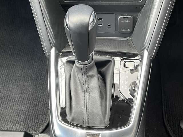 マツダ デミオ 15Sツーリング 愛知県 2018(平30)年 4.9万km ソウルレッドクリスタルM /禁煙//ワンオーナー//純正ナビ//CD/DVD/BT/フルセグ//バックカメラ//全方位カメラ//純正15AW//前方ドラレコ//ETC//シートヒーター（前席）//レーダー探知機//PCS/LDA/HUD//横滑り防止装置//LEDオートライト//LEDフォグランプ//前後クリアランスソナー//本革巻きステアリング//ステアリングスイッチ//アイドリングストップ//純正フロアマット//ドアバイザー//スペアスマートキー//新車時保証書//取扱説明書