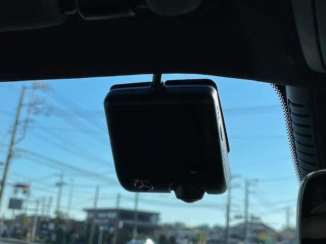 メルセデス・ベンツ Ｍ・ベンツ ＧＬＢ２００ｄ 4マチック AMGライン 神奈川県 2024(令6)年 0.8万km マウンテングレー ワンオーナー/純正HDDナビ/フルセグテレビ/パノラマサンルーフ/プッシュスタート/パワーバックドア/ETC２．０/純正２０インチアルミホイール/純正メモリナビ/LEDライト/スペアキー