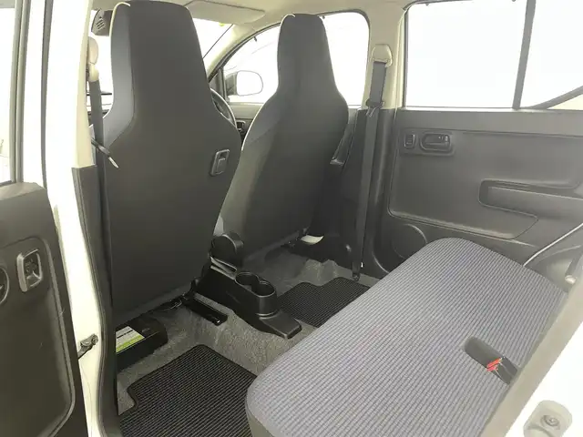 スズキ アルト L 福島県 2020(令2)年 3.1万km スペリアホワイト セーフティサポート/・デュアルセンサーブレーキ/・誤発進抑制機能/・後退時ブレーキ/・車線逸脱防止機能/・ふらつき警報/・コーナーセンサー/・パーキングセンサー/・セキュリティアラーム/・先行車発進お知らせ機能/・衝突被害軽減システム/・ハイビームアシスト/ミュージックプレイヤー/・AUX/CD/AM/FM/オートライト/シートヒーター/アイドリングストップ/ドアバイザー/純正フロアマット/エネチャージ/スペアキー