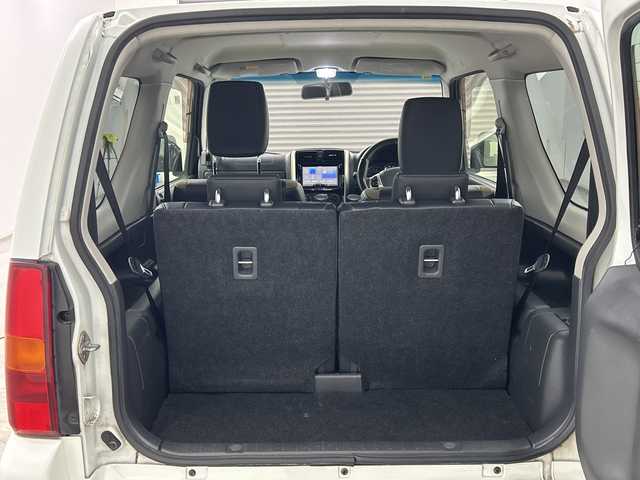 スズキ ジムニー ランドベンチャー 三重県 2016(平28)年 8.3万km パールホワイト /社外ナビ//フルセグ//シートヒーター//ステアリングスイッチ//電動格納ミラー//純正16インチAW//キーレス//スペアキー//スペアタイヤ