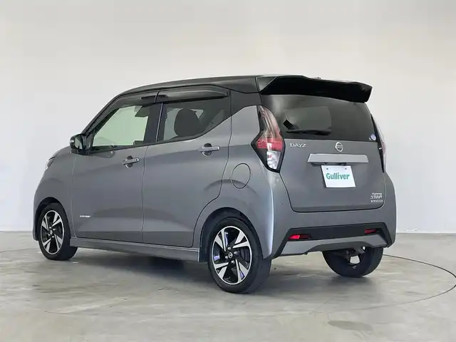 日産 デイズ ハイウェイスターG ターボ 埼玉県 2020(令2)年 4.8万km グレー 純正9インチナビ/ CD DVD 地デジTV Bluetooth/バックカメラ/エマージェンシーブレーキ/レーンキープアシスト/先行車発進お知らせ機能/クリアランスソナー /ステアリングスイッチ/ドライブレコーダー/LEDオートライト/純正フロアマット/純正アルミホイール/スマートキー/スペアキー