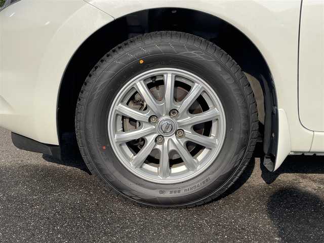 日産 ノート X DIG－S 福島県 2015(平27)年 3.9万km ブリリアントホワイトパール 純正メモリーナビ/CD/DVD/SD/BT/USB/フルセグTV/純正14インチAW(ホイール＋冬タイヤ積込)/純正ドライブレコーダー/衝突被害軽減システム/自動防眩ルームミラー/アラウンドビューモニター/クリアランスソナー/アイドリングストップ/プッシュスタート/オートライト/LEDヘッドライト/ドアバイザー/フロアマット/ETC