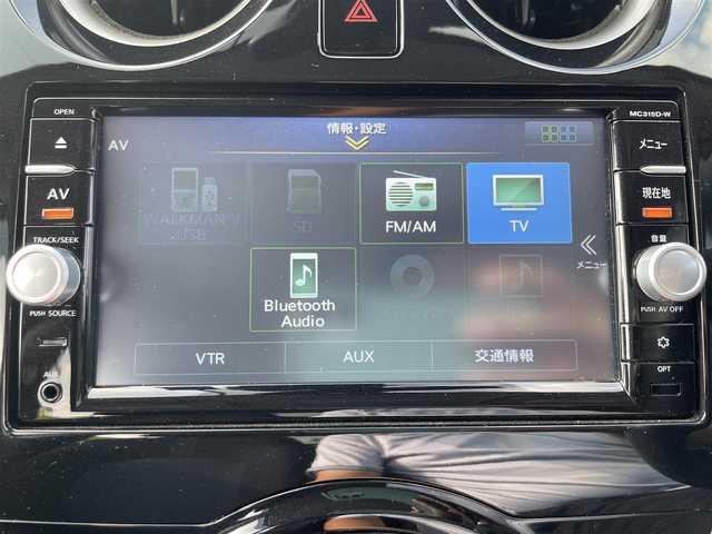 日産 ノート X DIG－S 福島県 2015(平27)年 3.9万km ブリリアントホワイトパール 純正メモリーナビ/CD/DVD/SD/BT/USB/フルセグTV/純正14インチAW(ホイール＋冬タイヤ積込)/純正ドライブレコーダー/衝突被害軽減システム/自動防眩ルームミラー/アラウンドビューモニター/クリアランスソナー/アイドリングストップ/プッシュスタート/オートライト/LEDヘッドライト/ドアバイザー/フロアマット/ETC