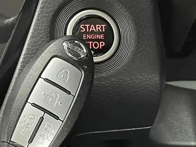 日産 ルークス HWS X プロパイロットED 群馬県 2020(令2)年 2.2万km スパークリングレッド/ブラック 純正９インチナビ　アラウンドビューモニター　両側パワースライドドア　ＬＥＤ　ＡＨＢ　ベンチシート　純正１４インチＡＷ　ステアリングリモコン　電子パーキング　ＡＶＨ　ステアリングリモコン　ＥＴＣ　禁煙車