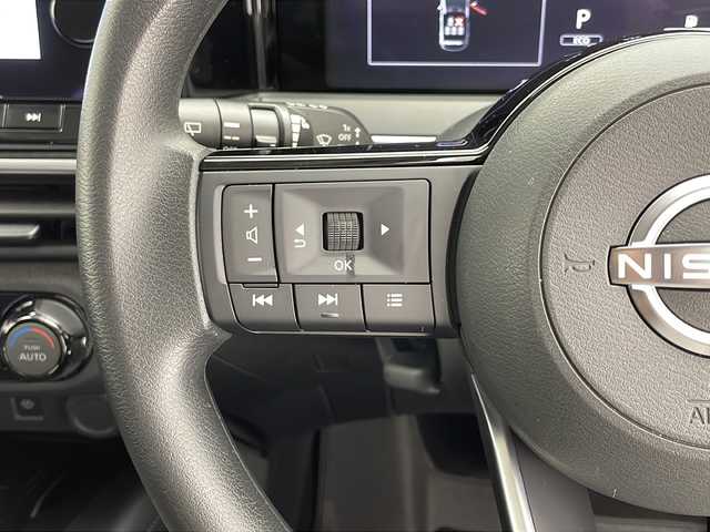 日産 ノート X 千葉県 2023(令5)年 1.9万km ピュアホワイトパール 車線逸脱警報/衝突軽減ブレーキ/レーダークルーズコントロール/クリアランスソナー/標識認識機能/純正メモリナビBluetooth フルセグTV HDMI/全方位カメラ/ETC2.0/ワイヤレス充電/純正ドライブレコーダー前方/LEDヘッドライト/プッシュスタート/スマートキー