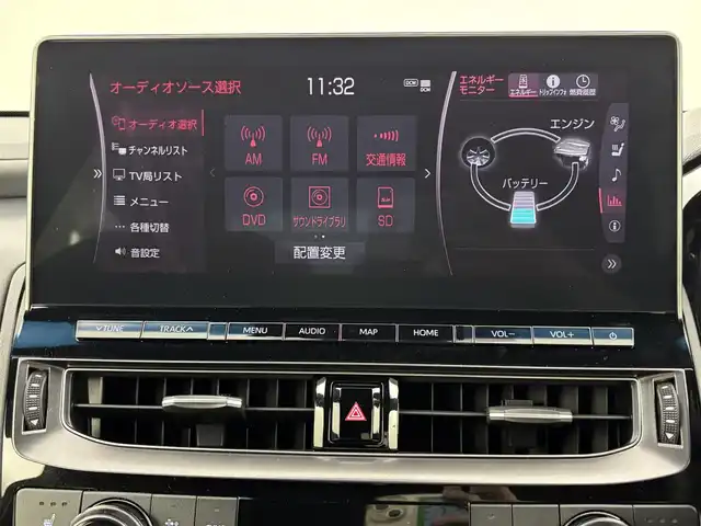 トヨタ クラウン ハイブリッド RS リミテッドⅡ 福岡県 2022(令4)年 4.3万km プレシャスホワイトパール 純正１２．３インチＤＡ/ＥＴＣ２．０　/全方位カメラ　/レーダークルーズコントロール　/衝突被害軽減システム　/レーンキープ　/コーナーセンサー　/シートヒーター／クーラー　/ステアリングヒーター　/パワーシート　/パワーバックドア　/革巻きステアリング　