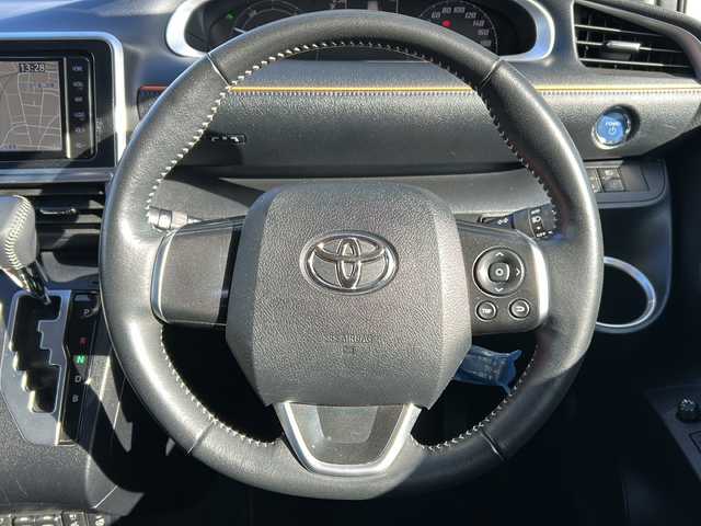 トヨタ シエンタ ハイブリッド ファンベースG 岐阜県 2018(平30)年 3.1万km パール 登録時走行距離31029km/純正SDナビ/フルセグ/バックモニター/モデリスタフルエアロ/シートヒーター/ステアリングヒーター/クルーズコントロール/ドライブレコーダー/ETC/USB/Bluetooth/純正フロアマット/社外ラバーマット