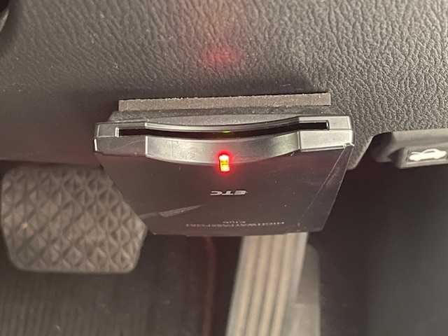 マツダ アクセラ スポーツ XD 宮城県 2014(平26)年 7万km メテオグレーマイカ ターボ/サンルーフ/BOSEサウンドシステム/スマート・ブレーキ・サポート/車間認知支援システム/車線維持警報システムｂ/マツダ・レーダー・クルーズ・コントロール/リアビークルモニタリング/純正ナビ/・Bluetooth/CD/DVD/フルセグTV/・ETC/ヘッドアップディスプレイ/パドルシフト/プッシュスタート/アイドリングストップ/スマートキー/・スペアキー/パワーシート（運転席）/・シートヒーター（運転席/助手席）/オートライト/・フォグランプ/純正アルミホイール/純正フロアマット