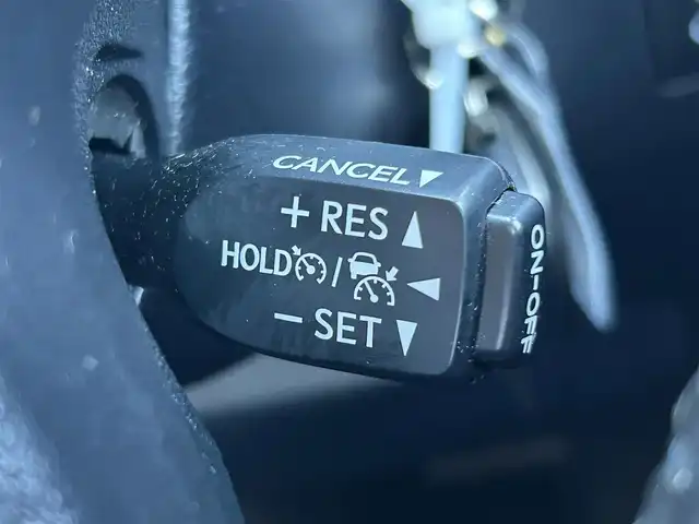 トヨタ アルファード S Cパッケージ 岡山県 2018(平30)年 8.3万km ホワイトパールクリスタルシャイン 登録時走行距離82439km/ワンオーナー/純正9インチナビ/フルセグTV(AM/FM/CD/DVD/Bluetooth)/純正12.1インチフリップダウンモニター/バックカメラ/両側パワースライドドア/ビルトインETC2.0/ドライブレコーダー/パワーバックドア/トヨタセーフティセンス/・プリクラッシュセーフティ/・レーダークルーズコントロール/・オートマチックハイビーム/・レーンディバーチャーアラート/オートブレーキホールド/横滑り防止装置/D/N席シートヒーター/D/N席ベンチレーション/ステアリングヒーター/オットマン/18インチ純正AW/社外フロアマット