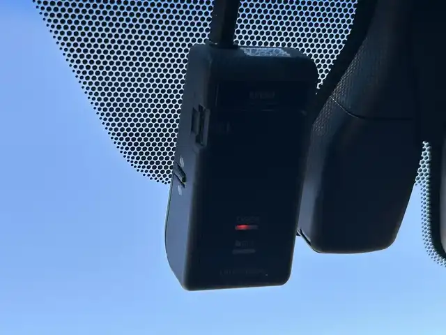 トヨタ アルファード S Cパッケージ 岡山県 2018(平30)年 8.3万km ホワイトパールクリスタルシャイン 登録時走行距離82439km/ワンオーナー/純正9インチナビ/フルセグTV(AM/FM/CD/DVD/Bluetooth)/純正12.1インチフリップダウンモニター/バックカメラ/両側パワースライドドア/ビルトインETC2.0/ドライブレコーダー/パワーバックドア/トヨタセーフティセンス/・プリクラッシュセーフティ/・レーダークルーズコントロール/・オートマチックハイビーム/・レーンディバーチャーアラート/オートブレーキホールド/横滑り防止装置/D/N席シートヒーター/D/N席ベンチレーション/ステアリングヒーター/オットマン/18インチ純正AW/社外フロアマット