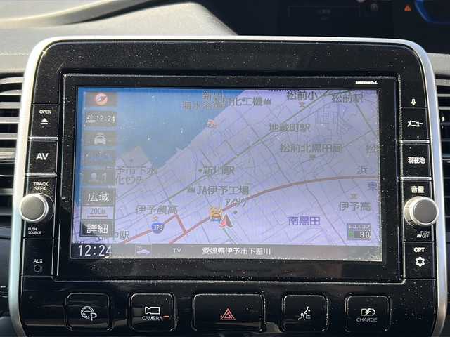 日産 セレナ e－パワー ハイウェイスター V 愛媛県 2019(平31)年 6.2万km ダイヤモンドブラック 純正9インチナビ/Bluetooth/CD/DVD/USB/Blu-ray/アラウンドビューモニター/バックカメラ/プロパイロット/両側パワースライドドア/純正フリップダウンモニター/前席シートヒーター/自動パーキングアシスト/電子パーキング/クルーズコントロール/純正フロアマット/純正15インチAW/コーナーセンサー/オートLEDヘッドライト/フォグランプ/保証書/取扱説明書