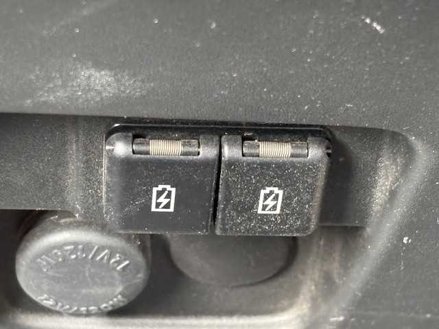 スズキ スペーシア ギア HYBRID XZターボ 宮城県 2021(令3)年 8.1万km アクティブイエロー/ガンメタリック2トーン 登録時走行距離８０５８４ｋｍ/両側パワースライドドア/バックカメラ/社外ナビ/・フルセグ/・Bluetooth/・CD/DVD/・AM/FM/・CD/DVD/衝突被害軽減機能/クルーズコントロール/レーンキープアシスト/パドルシフト/ウインカーミラー/アイドリングストップ/プッシュスタート/スマートキー/ビルトインＥＴＣ/ドライブレコーダー前後/シートヒーター/オートライト/純正アルミホイール