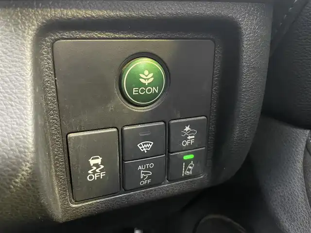 ホンダ ヴェゼル 埼玉県 2017(平29)年 7.8万km クリスタルブラックパール ・純正ディーラーナビ/・バックカメラ　/・クルーズコントロール/・パドルシフト/・ハーフレザー/・純正アルミホイール/・ETC