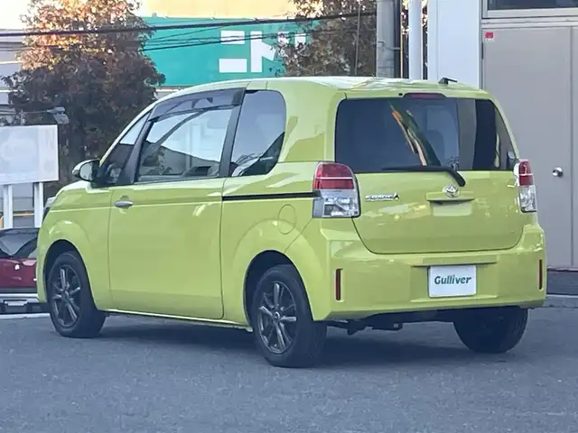 トヨタ スペイド F 宮城県 2014(平26)年 5.7万km シトラスマイカメタリック 4WD/社外ＳＤナビ/（ＦＭ／ＡＭ／ＣＤ／ＤＶＤ／Ｂｌｕｅｔｏｏｔｈ）　/ワンセグテレビ　/片側パワースライドドア　/オート４ＷＤモード　/横滑り防止装置　/フロントワイパーデアイサー　/ライトレベライザー/リモコンキー　/ＥＴＣ　/バックカメラ/ドライブレコーダー（前方）/スタッドレスタイヤスチールホイール付き/（175/65R15）