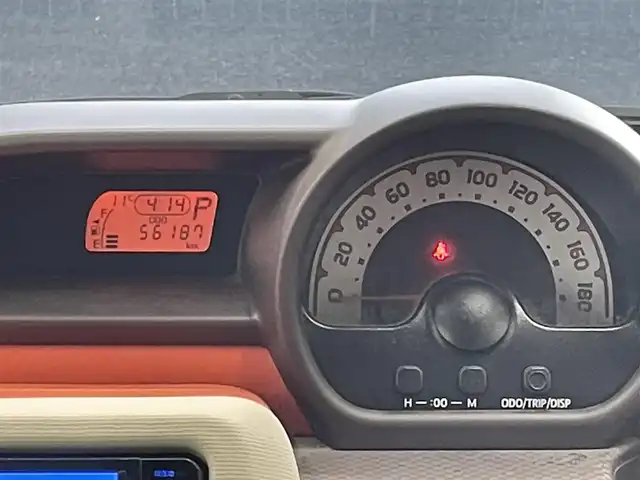 トヨタ スペイド F 宮城県 2014(平26)年 5.7万km シトラスマイカメタリック 4WD/社外ＳＤナビ/（ＦＭ／ＡＭ／ＣＤ／ＤＶＤ／Ｂｌｕｅｔｏｏｔｈ）　/ワンセグテレビ　/片側パワースライドドア　/オート４ＷＤモード　/横滑り防止装置　/フロントワイパーデアイサー　/ライトレベライザー/リモコンキー　/ＥＴＣ　/バックカメラ/ドライブレコーダー（前方）/スタッドレスタイヤスチールホイール付き/（175/65R15）