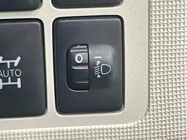 トヨタ スペイド F 宮城県 2014(平26)年 5.7万km シトラスマイカメタリック 4WD/社外ＳＤナビ/（ＦＭ／ＡＭ／ＣＤ／ＤＶＤ／Ｂｌｕｅｔｏｏｔｈ）　/ワンセグテレビ　/片側パワースライドドア　/オート４ＷＤモード　/横滑り防止装置　/フロントワイパーデアイサー　/ライトレベライザー/リモコンキー　/ＥＴＣ　/バックカメラ/ドライブレコーダー（前方）/スタッドレスタイヤスチールホイール付き/（175/65R15）