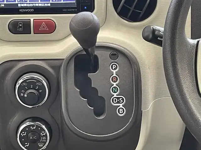 トヨタ スペイド F 宮城県 2014(平26)年 5.7万km シトラスマイカメタリック 4WD/社外ＳＤナビ/（ＦＭ／ＡＭ／ＣＤ／ＤＶＤ／Ｂｌｕｅｔｏｏｔｈ）　/ワンセグテレビ　/片側パワースライドドア　/オート４ＷＤモード　/横滑り防止装置　/フロントワイパーデアイサー　/ライトレベライザー/リモコンキー　/ＥＴＣ　/バックカメラ/ドライブレコーダー（前方）/スタッドレスタイヤスチールホイール付き/（175/65R15）