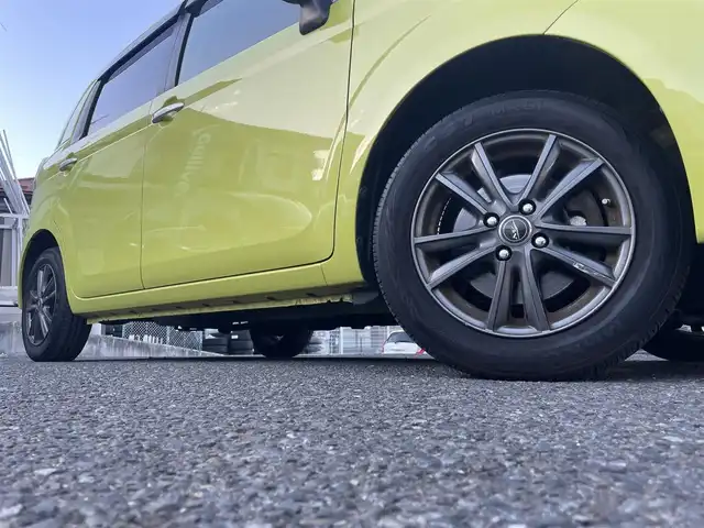 トヨタ スペイド F 宮城県 2014(平26)年 5.7万km シトラスマイカメタリック 4WD/社外ＳＤナビ/（ＦＭ／ＡＭ／ＣＤ／ＤＶＤ／Ｂｌｕｅｔｏｏｔｈ）　/ワンセグテレビ　/片側パワースライドドア　/オート４ＷＤモード　/横滑り防止装置　/フロントワイパーデアイサー　/ライトレベライザー/リモコンキー　/ＥＴＣ　/バックカメラ/ドライブレコーダー（前方）/スタッドレスタイヤスチールホイール付き/（175/65R15）