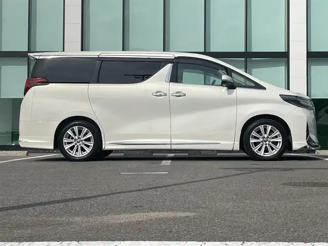 トヨタ アルファード X 和歌山県 2018(平30)年 6.6万km ラグジュアリーホワイトパールクリスタルシャインガラスフレーク アルパイン11インチナビ/バックカメラ/フルセグTV/衝突軽減ブレーキ/レーンキープアシスト/レーダークルコン/前後コーナーセンサー/オートライト/ツインムーンルーフ/モデリスタエアロ/両側パワスラ/デジタルインナーミラー/ビルトインETC/LEDヘッドライト/フォグランプ/オートホールド/レザー調シートカバー