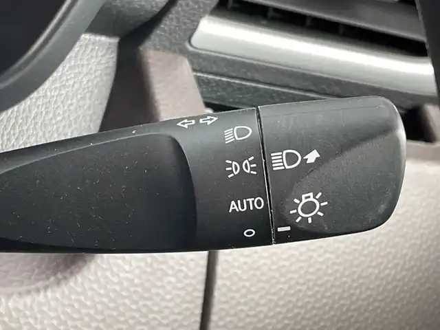 トヨタ ルーミー G－T 千葉県 2017(平29)年 1.9万km ブライトシルバーM 純正メモリナビ/(フルセグTV/BT/CD/FM/AM)/バックカメラ/衝突被害軽減システム/クルーズコントロール/両側パワースライドドア/横滑り防止装置/ビルトインETC/ドライブレコーダー/アイドリングストップ/オートライト/ウィンカーミラー/電動格納ミラー/シートリフター/プッシュスタート/スマートキー/フロアマット/ドアバイザー/スペアキー/取扱説明書/保証書