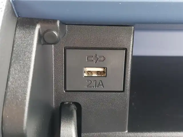 ダイハツ タント カスタム X 東京都 2021(令3)年 4.8万km ブラックマイカメタリック 純正ナビ/フルセグTV/シートヒーター/ハーフレザーシート/両側パワースライドドア/スマートアシスト/衝突軽減ブレーキ/レーンキープアシスト/先行車発進お知らせ/コーナーセンサー/アイドリングストップ/スマートキー/LEDヘッドライト/フォグ/純正14インチアルミホイール