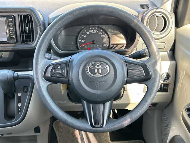 トヨタ パッソ X Lパッケージ S 愛知県 2018(平30)年 3.3万km ファイアークォーツレッドM 純正ナビ　/バックカメラ　/コーナーセンサー　/ＥＴＣ　/前後ドライブレコーダー　/衝突軽減　/フルセグＴＶ　/ＣＤ　/スマートキー　/プッシュスタート