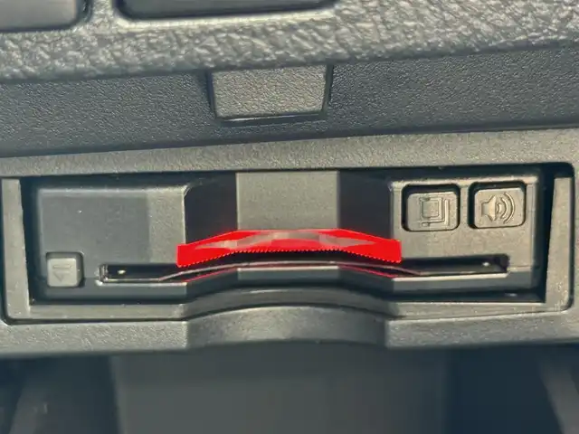 トヨタ アルファード S Aパッケージ 千葉県 2019(令1)年 4.8万km ホワイトパールクリスタルシャイン 社外メモリーナビ/（フルセグTV/CD/DVD/BT/USB）/ツインムーンルーフ/レーダークルーズコントロール/両側パワースライドドア/ETC/バックカメラ/ブラインドスポットモニター/レーントレーシングアシスト/パーキングサポートブレーキ/プリクラッシュセーフティ/ロードサインアシスト/オートライト/オートハイビーム/LEDヘッドライト/フォグランプ/プッシュスタート/スマートキー/純正18インチAW
