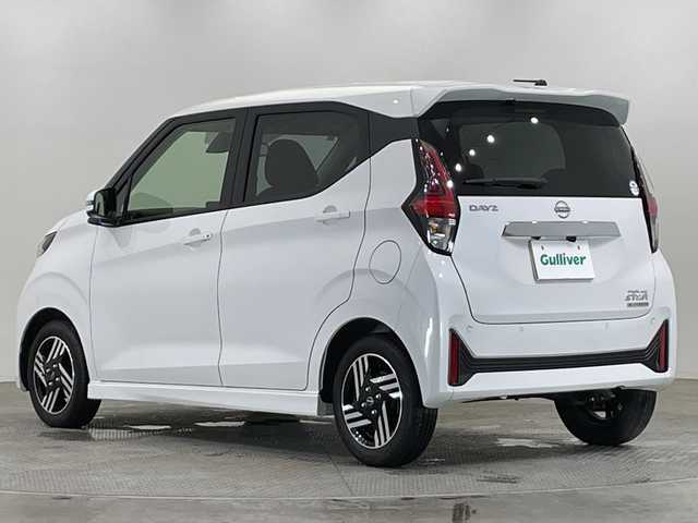日産 デイズ HWS X プロパイロットED 栃木県 2024(令6)年 0.6万km ホワイトパール 純正ナビ/(フルセグTV・Bluetooth・CD・SD)/全方位カメラ/バックカメラ/プロパイロット/衝突軽減ブレーキ/レーンキープアシスト/前後コーナーセンサー/オートクルーズコントロール/前方ドライブレコーダー/LEDヘッドライト/オートハイビーム/オートライト/純正アルミホイール/純正フロアマット/アイドリングストップ/スマートキー/スペアキー