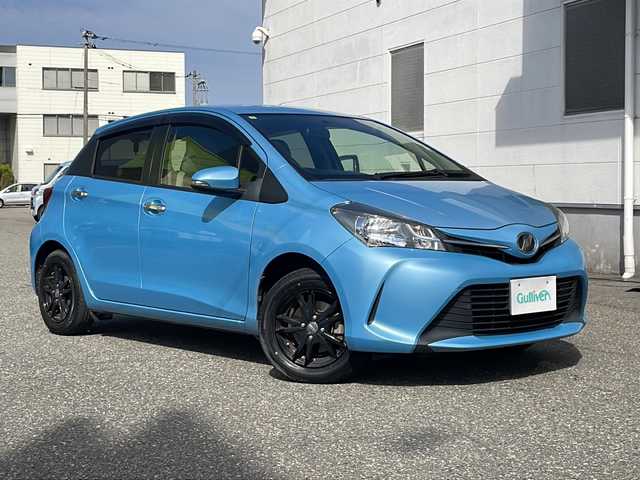 トヨタ ヴィッツ F スマートスタイル 福井県 2015(平27)年 4.5万km クールソーダメタリック 登録時走行距離44835ｋｍ/純正メモリナビゲーション/（CD/BT）/ワンセグテレビ/ETC/社外14インチアルミホイール/ライトレベライザー/電動格納ミラー/スマートキー/プッシュスタート/保証h祖/取扱説明書