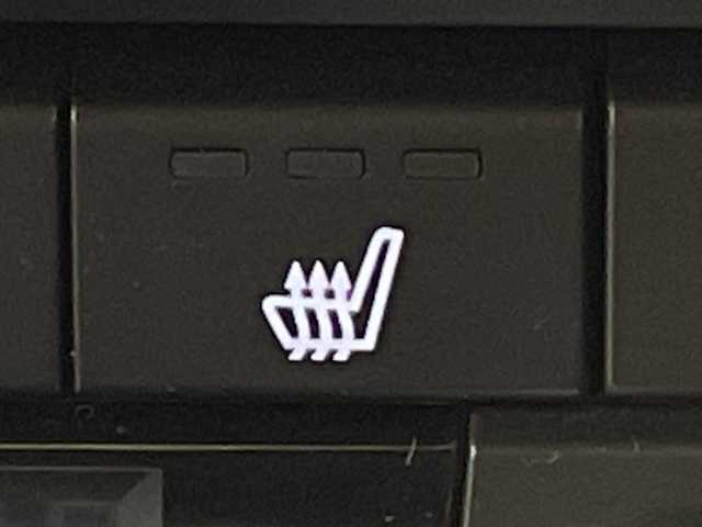 マツダ ＣＸ－８ XD ブラックトーンエディション 岐阜県 2022(令4)年 3.6万km ジェットブラックマイカ サンルーフ/BOSEプレミアムサウンド/純正ナビ/ (AM/FM/CD/DVD/Bluetooth/フルセグTV/AppleCarPlay)/全方位カメラ/衝突軽減ブレーキ/レーンキープアシスト/ブラインドスポットモニター/コーナーセンサー/アダプティブLEDヘッドライト/レーダークルーズコントロール/ヘッドアップディスプレイ/電動リアゲート/ワイヤレス充電システム/電動パーキングブレーキ/ハーフレザーシート/パワーシート/シートヒーター/ステアリングヒーター/ドライブレコーダー/ETC/純正フロアマット/純正アルミホイール