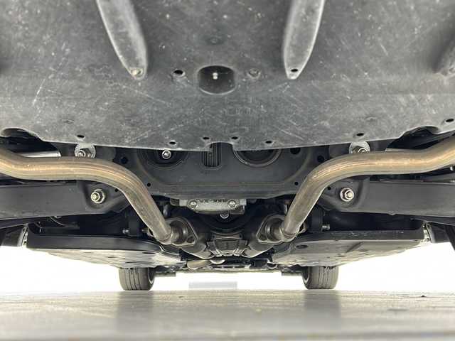 レクサス ＩＳ 300h Fスポーツ 福島県 2014(平26)年 8.6万km ホワイトノーヴァガラスフレーク /禁車車//レーダークルーズコントロール//シートヒーター//バックカメラ//パドルシフト//ＥＴＣ//純正ナビ/CD・DVD・BT・MSV・フルセグＴＶ//フォグランプ//ステアリングリモコン//パワーシート//ＬＥＤライト//取説・保証書//ハーフレザーシート//カードキー有り