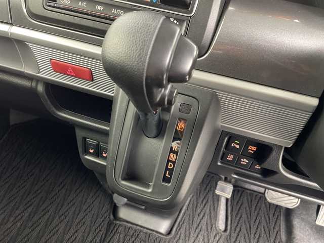 スズキ スペーシア ギア HYBRID XZ 岐阜県 2021(令3)年 3.4万km オフブルーメタリック/ガンメタリック2トーンルーフ 社外SDナビ/Bluetooth/CD/フルセグTV/USB/シートヒーター/バックカメラ/ルーフレール/LEDヘッドライト/オートライト/オートマチックハイビーム/両側パワースライドドア/追従型クルーズコントロール/レーンキープアシスト/衝突軽減ブレーキ/横滑り防止/プッシュスタート/電動格納ミラー/革巻きステアリング/ETC