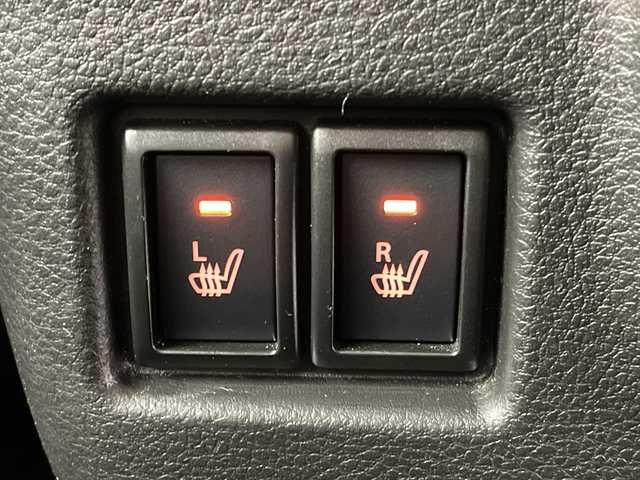 スズキ スペーシア ギア HYBRID XZ 岐阜県 2021(令3)年 3.4万km オフブルーメタリック/ガンメタリック2トーンルーフ 社外SDナビ/Bluetooth/CD/フルセグTV/USB/シートヒーター/バックカメラ/ルーフレール/LEDヘッドライト/オートライト/オートマチックハイビーム/両側パワースライドドア/追従型クルーズコントロール/レーンキープアシスト/衝突軽減ブレーキ/横滑り防止/プッシュスタート/電動格納ミラー/革巻きステアリング/ETC