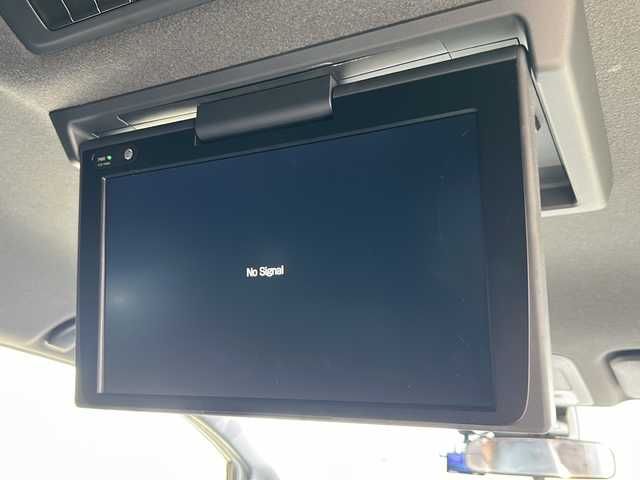 トヨタ ヴォクシー ZS 煌Ⅲ 佐賀県 2021(令3)年 4.5万km ブラック 純正9インチSDナビゲーション/・フルセグTV/CD/DVD/SD/HDMI/Bluetooth/フリップダウンモニター/前後ドライブレコーダー/ビルトインETC2.0/両側パワースライドドア/TVキャンセラー/後席エアコン/ハーフレザーシート/後席サンシェード/ISOFIX対応/革巻きステアリング/ステアリングリモコン/純正16インチアルミホイール/純正LEDヘッドライト/・オートマチックハイビーム/純正LEDフォグランプ/純正フロアマット/トヨタセーフティセンス/・クルーズコントロール/・プリクラッシュセーフティ/・レーンディパーチャーアラート/・パーキングサポートブレーキ/・先行車発進お知らせ機能/・クリアランスソナー