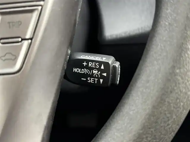 トヨタ プリウス α S 福岡県 2019(平31)年 6.9万km ダークシェリーマイカM 純正ナビ／フルセグＴＶ　/バックカメラ　/ビルトインＥＴＣ　/レーダークルーズコントロール　/レーンキープ　/オートマチックハイビーム　/プッシュスタート　/電動格納式ドアミラー　/ステアリングリモコン　/ＬＥＤライト