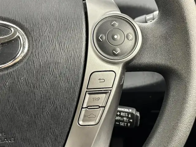 トヨタ プリウス α S 福岡県 2019(平31)年 6.9万km ダークシェリーマイカM 純正ナビ／フルセグＴＶ　/バックカメラ　/ビルトインＥＴＣ　/レーダークルーズコントロール　/レーンキープ　/オートマチックハイビーム　/プッシュスタート　/電動格納式ドアミラー　/ステアリングリモコン　/ＬＥＤライト