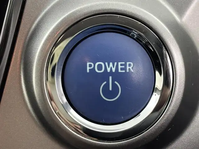 トヨタ プリウス α S 福岡県 2019(平31)年 6.9万km ダークシェリーマイカM 純正ナビ／フルセグＴＶ　/バックカメラ　/ビルトインＥＴＣ　/レーダークルーズコントロール　/レーンキープ　/オートマチックハイビーム　/プッシュスタート　/電動格納式ドアミラー　/ステアリングリモコン　/ＬＥＤライト