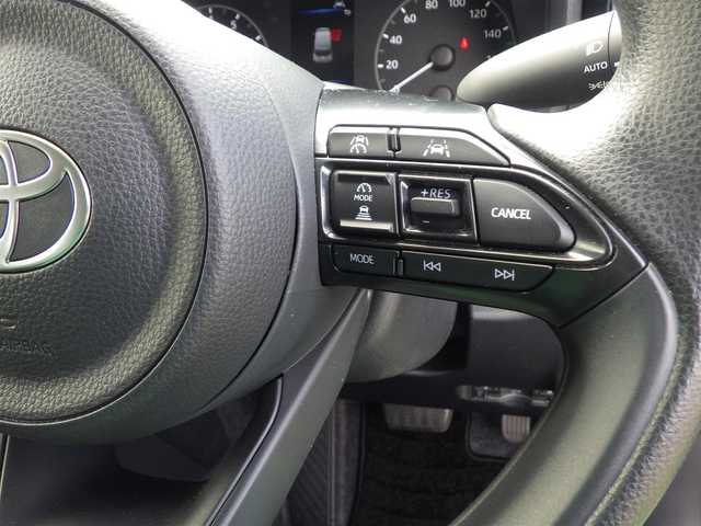 トヨタ シエンタ G 千葉県 2024(令6)年 0.2万km ダークグレー Toyota Safety Sense/・プリクラッシュセーフティ/・レーンディパーチャーアラート/・オートハイビーム/・レーダークルーズコントロール/両側パワースライドドア/10.5インチ純正コネクティッドナビ/地デジTV/【Bluetooth接続】/パノラミックビューモニター/ドライブレコーダー/ステアリングスイッチ/ETC（2.0）/LEDヘッドライト/ウインカーミラー/クリアランスソナー/スマートキー